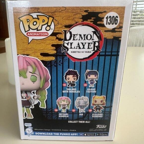 Funko Pop! Animation: Demon Slayer - Mitsuri Kanroji Action Figure Desk - Picture 6 of 9
